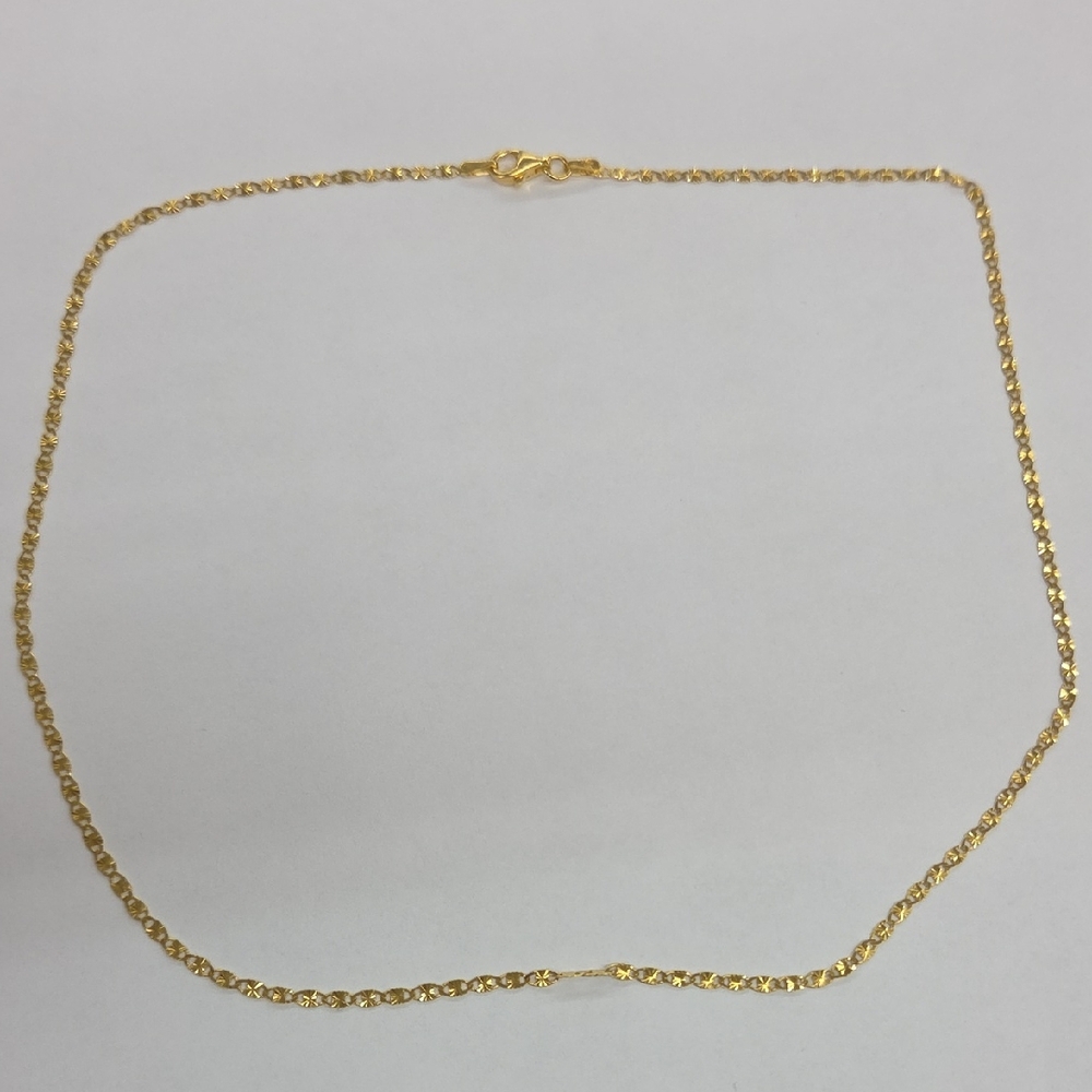 Elegant Gold Chain Necklace